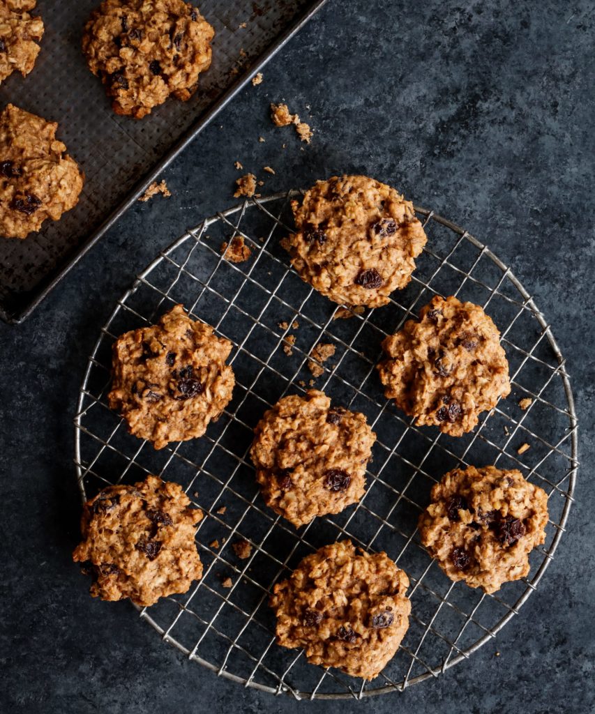 Healthy Oatmeal Raisin Cookies