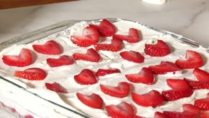 no bake desserts | strawberry cream ice box cake | jennifer tyler lee